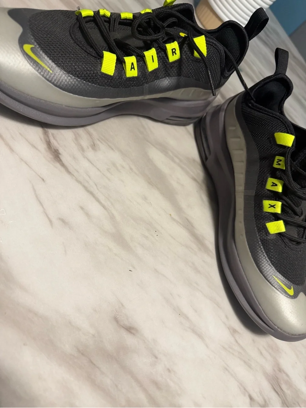 Nike Kids Black and Neon Yellow/Green Athletic Sneakers